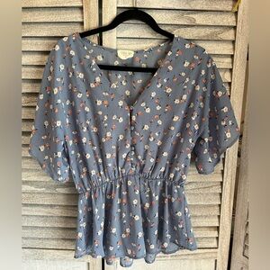 SIENNA SKY Blue Floral Print Elastic Waist Top Short Sleeve Women’s Med Juniors